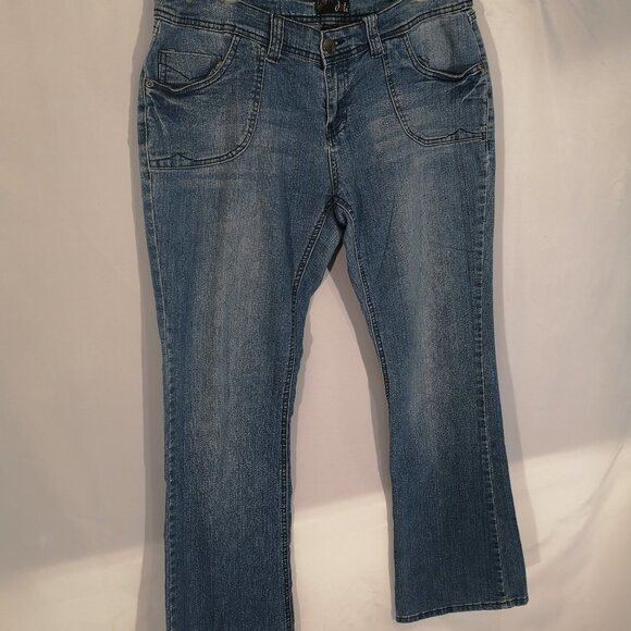 Dots Ladies Medium Wash Blue Jeans - Picture 1 of 6